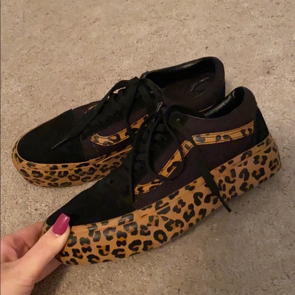 cheetah platform vans